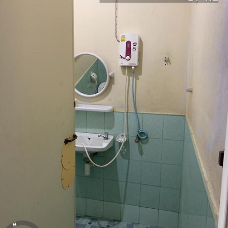 Pa Kha Guesthouse Muang Khong Экстерьер фото