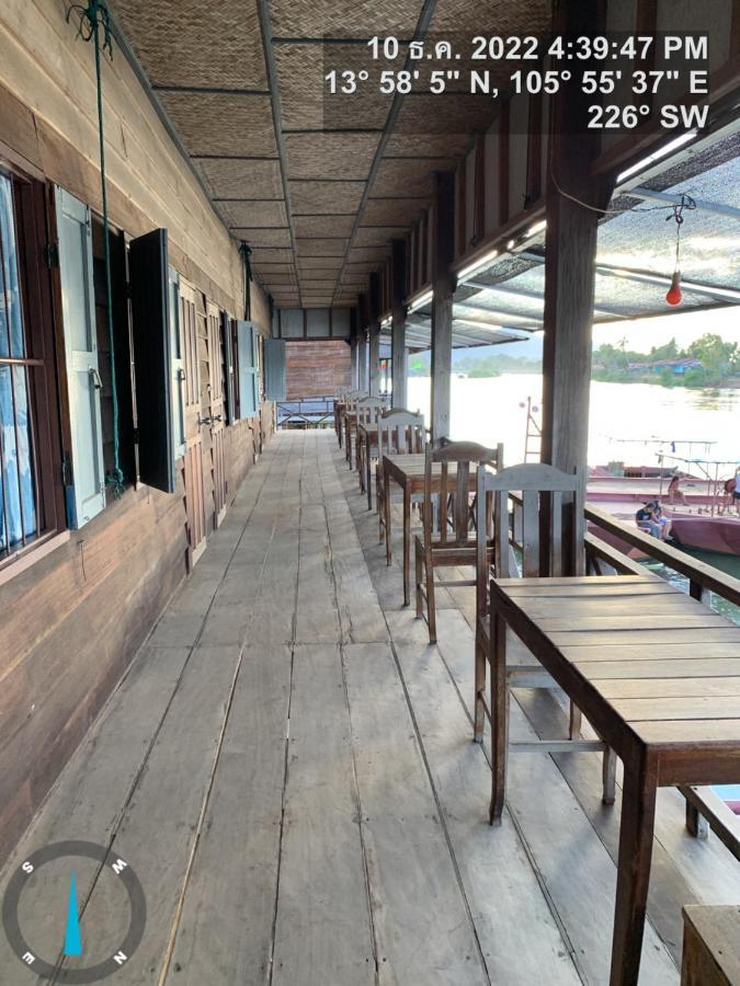 Pa Kha Guesthouse Muang Khong Экстерьер фото